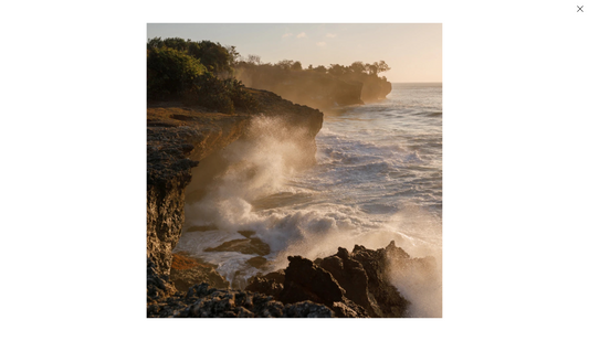 Moon Over Matter Candle - Coastal Mist