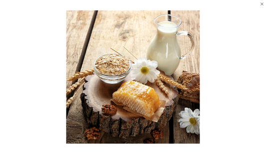 Moon Over Matter Candle - Oatmeal, Milk & Honey